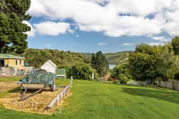 45 Sheffield Street, Taieri Mouth
