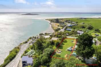 45 Sheffield Street, Taieri Mouth