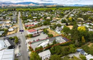 Freehold only or in combination with the business