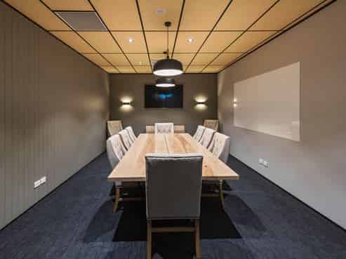 IMMACULATE ELLERSLIE OFFICE WITH 30 PARKS
