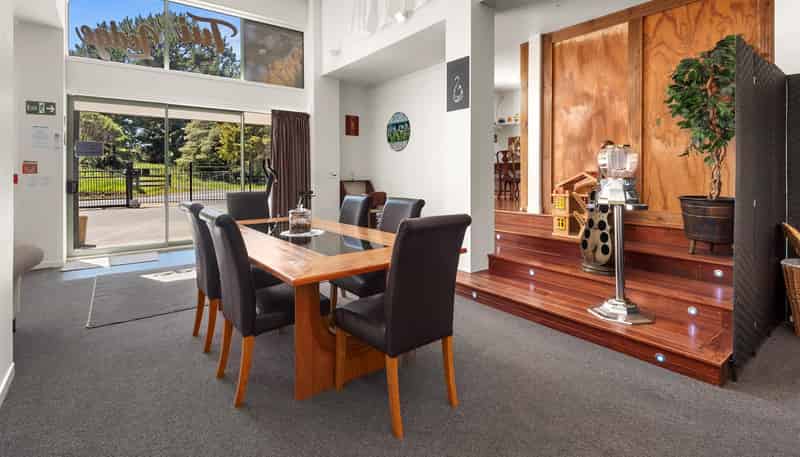  1 Oakura Road, Oakura Coast