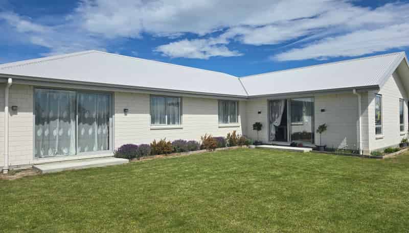 1 Elm Tree Lane, Huntingdon