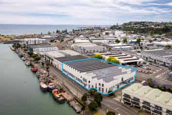 Absolute World Class Offices on Waterfront