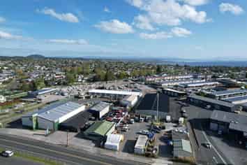 Flat, Fenced Yard - For Lease