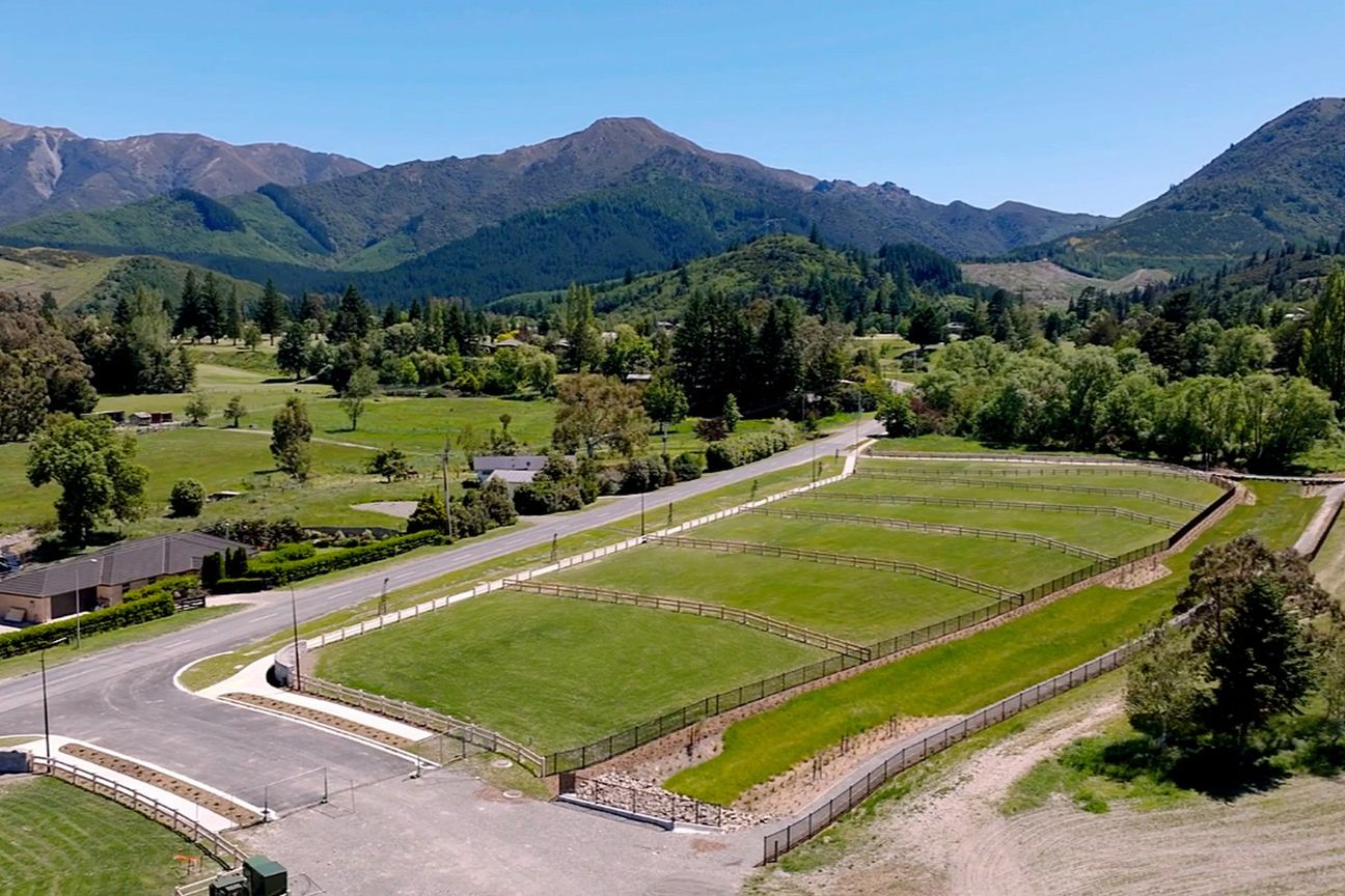 Your future starts here - Red Barn Estate - Vaade 3