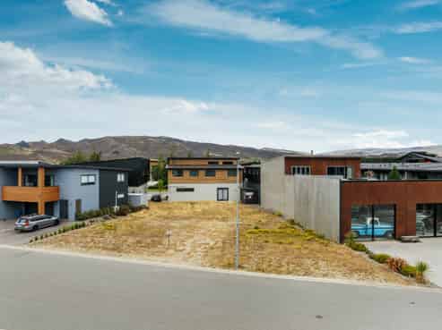 19 Silverstone Drive, Cromwell