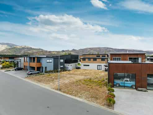 19 Silverstone Drive, Cromwell