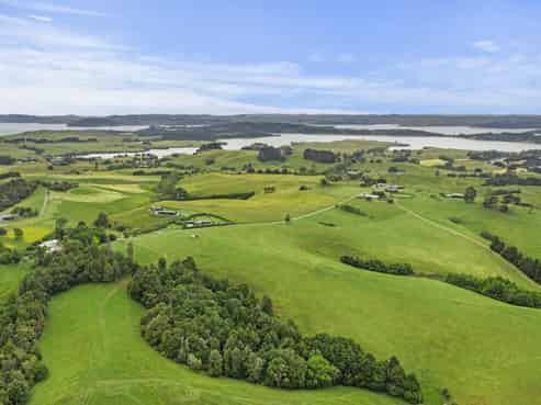 201 Checkley Road, Raglan