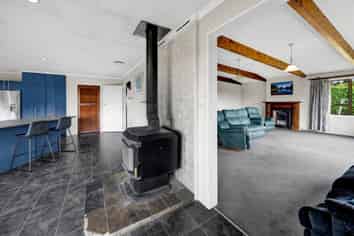 3872 Mountain Road, Stratford