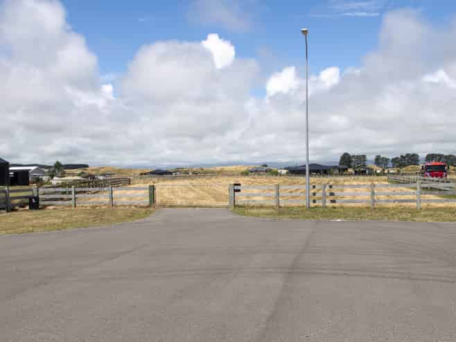 15 Roma Way, Waitarere Beach