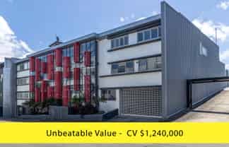 2D/10 Augustus Terrace, Parnell