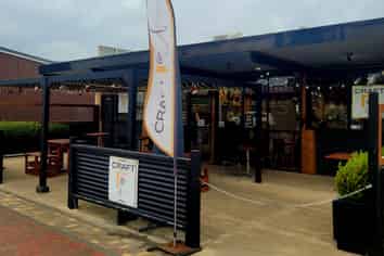 Cafe & Bar Business For Sale 