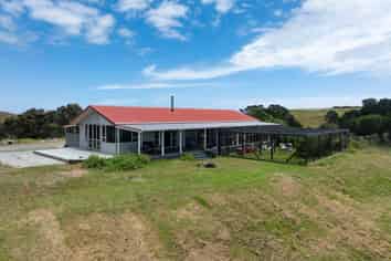 392 Henderson Bay Road, Houhora