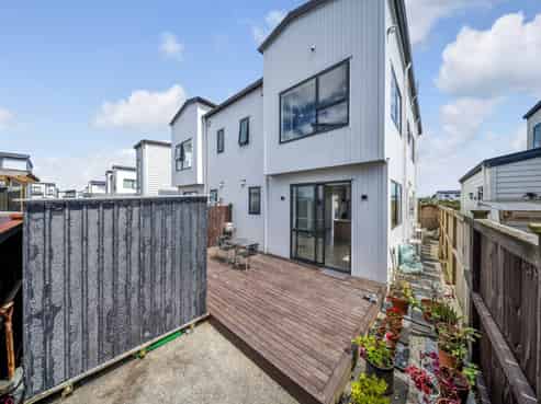 22 Minhas Road, Papakura
