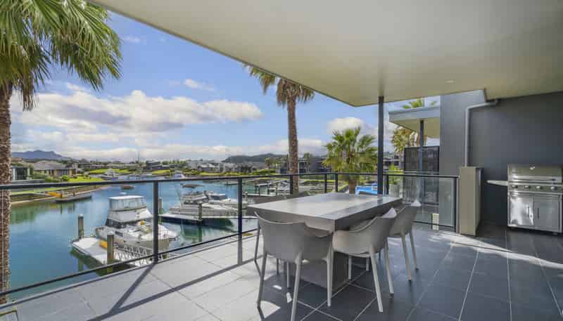 12/73 South Highway - Sovereign Pier, Whitianga