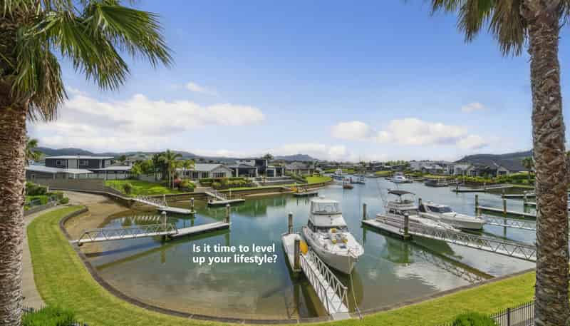 12/73 South Highway - Sovereign Pier, Whitianga