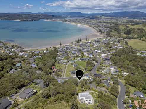 2 Pohutukawa Grove, Whitianga