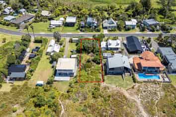 128 Ocean Beach Road, Tairua