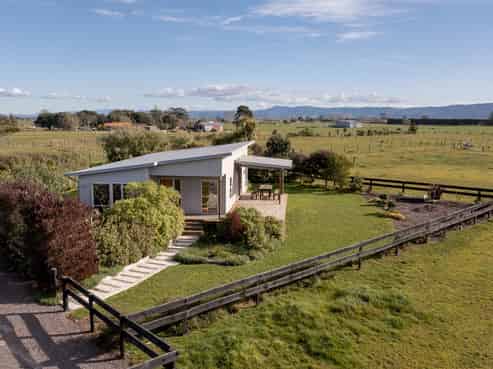 930B Thornton Road, Thornton