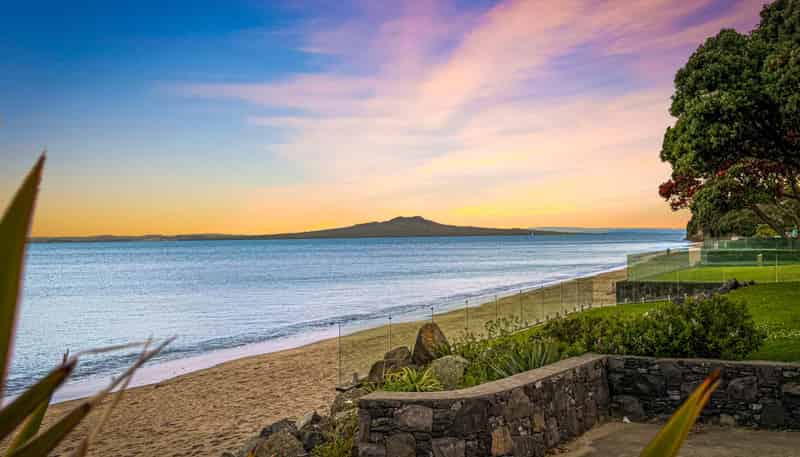 14 The Esplanade, Campbells Bay