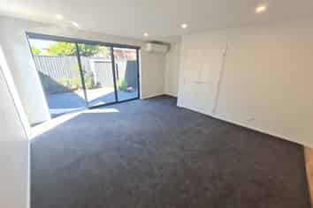 6/66  Innes Road, Merivale