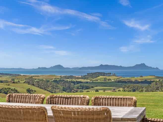 115 Millennium Way, Waipu