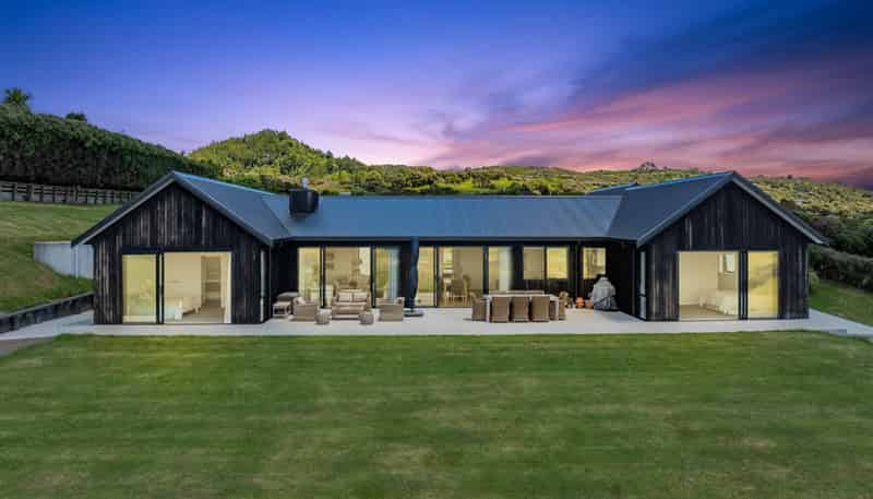 115 Millennium Way, Waipu