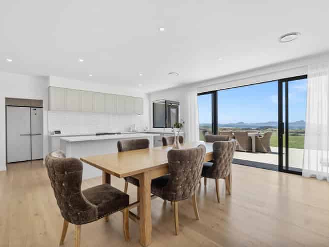 115 Millennium Way, Waipu