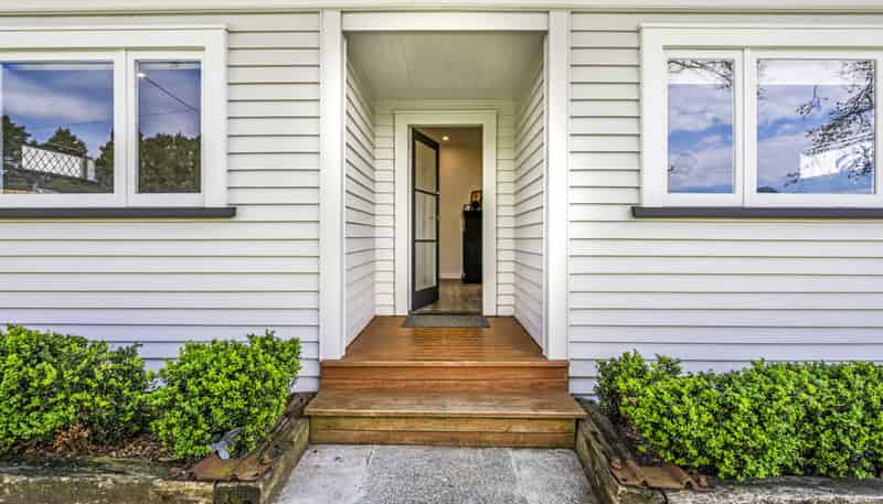 2584 River Road, Tuakau