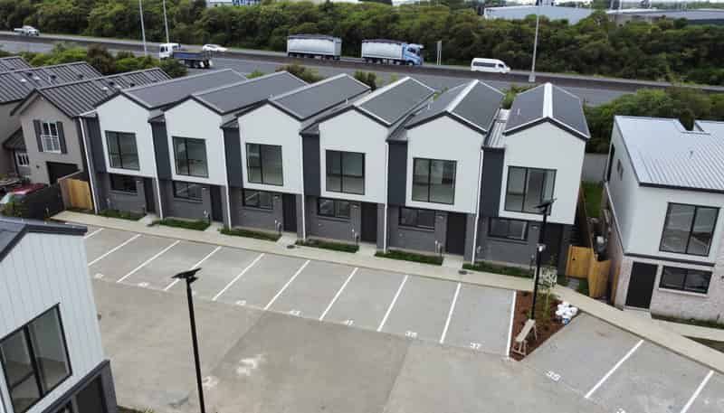 21 (*) Whai Hua Lane, Mangere Bridge