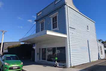 Office or Retail Space in Onehunga Mall