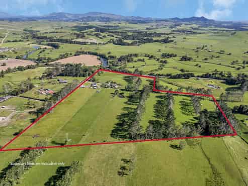 75 Malone Road, Poroti