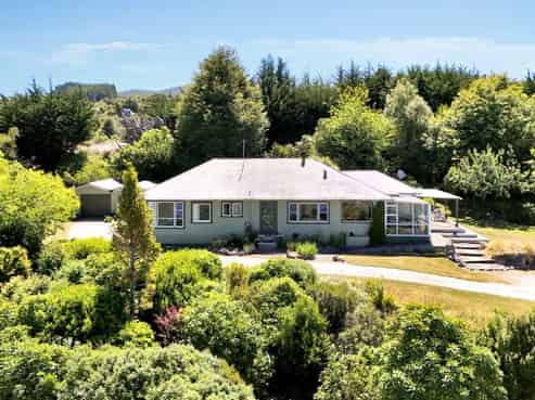 1114 Takaka Hill Highway, Takaka