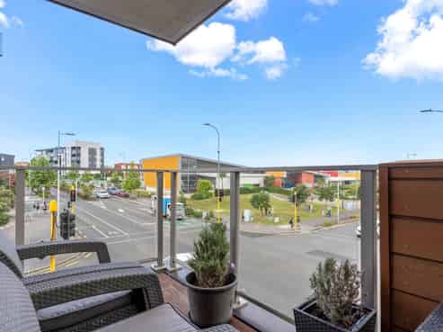 102a/160 Hobsonville Point Road, Hobsonville