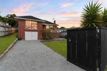 104 Moa Road, Point Chevalier