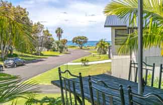 41 Kon Tiki Road, Whiritoa
