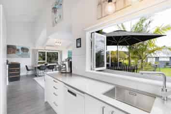 41 Kon Tiki Road, Whiritoa