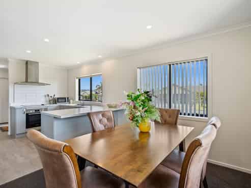 1 Sea Dune Place, Ruakaka