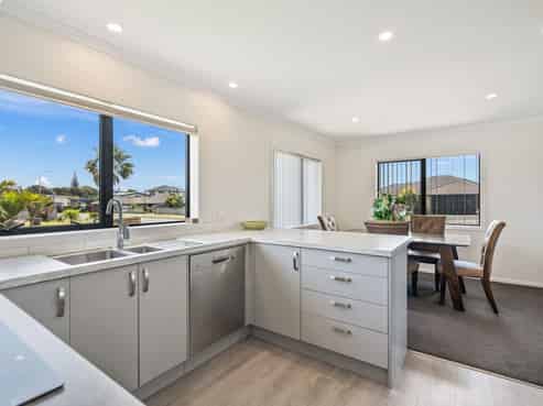 1 Sea Dune Place, Ruakaka