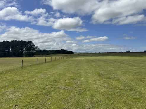 864 Bluff Highway, Clifton