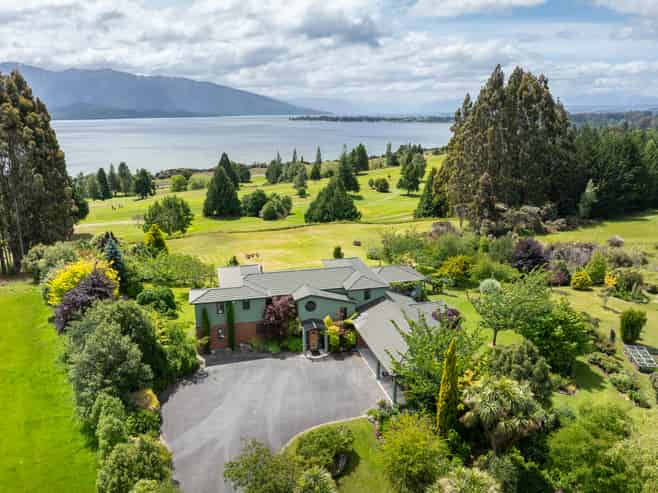 152 William Stephen Road, Te Anau