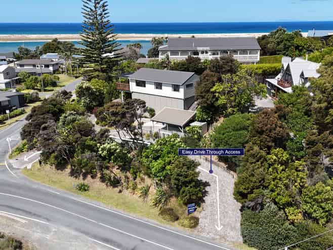 2 Heather Street, Mangawhai Heads
