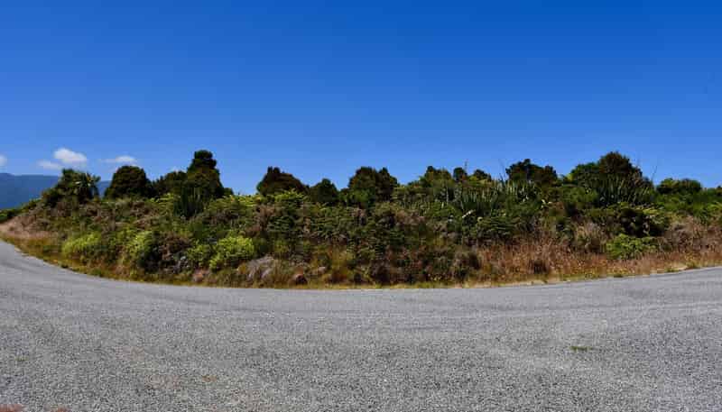 Lot 8 South Terrace Road, Karamea