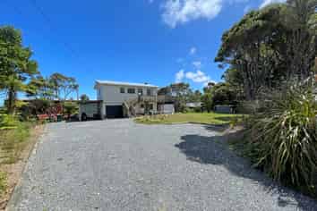 145 Piha Road, Piha