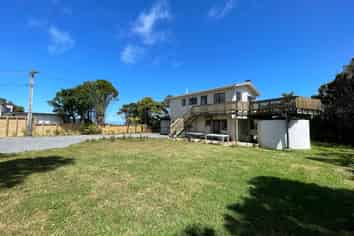 145 Piha Road, Piha