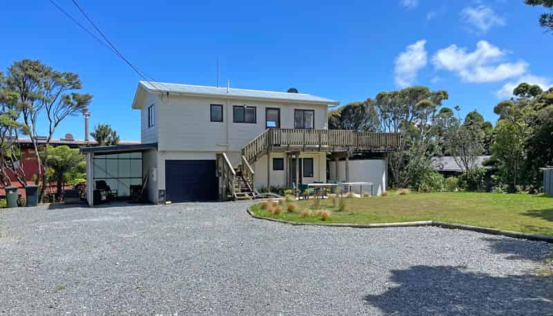145 Piha Road, Piha