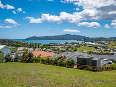 36 Cable Bay Block Road, Cable Bay