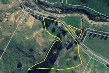 106 River Road, Pongaroa