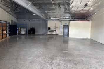 Retail Opportunity in Vibrant Area