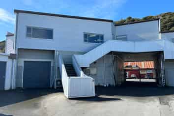 Kitchen / Food Prep / Warehouse